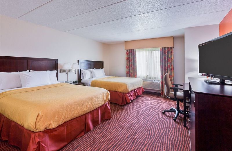 AmericInn by Wyndham Muscatine