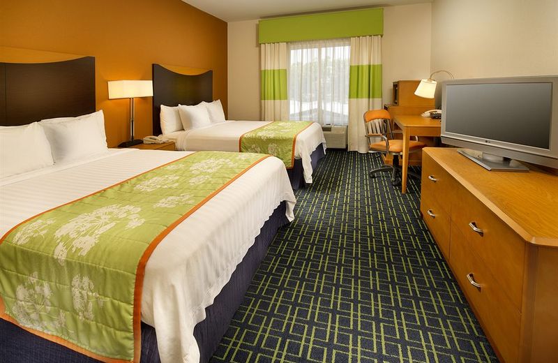 Fairfield Inn and Suites Cleveland
