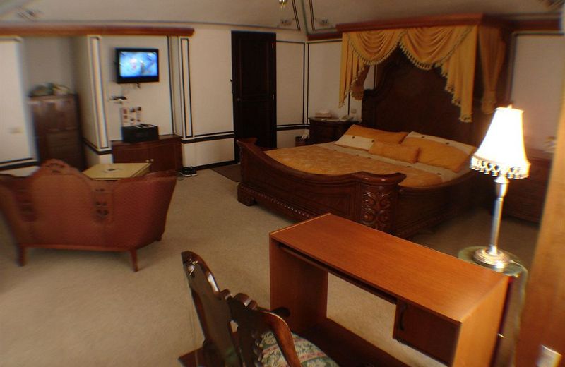 LA CASA DEL OBISPO