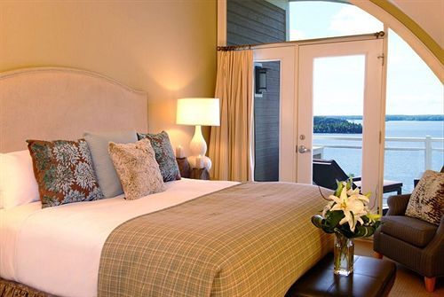 Touchstone Resort