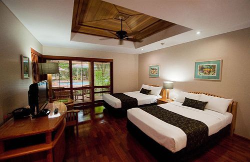 Green Island Resort