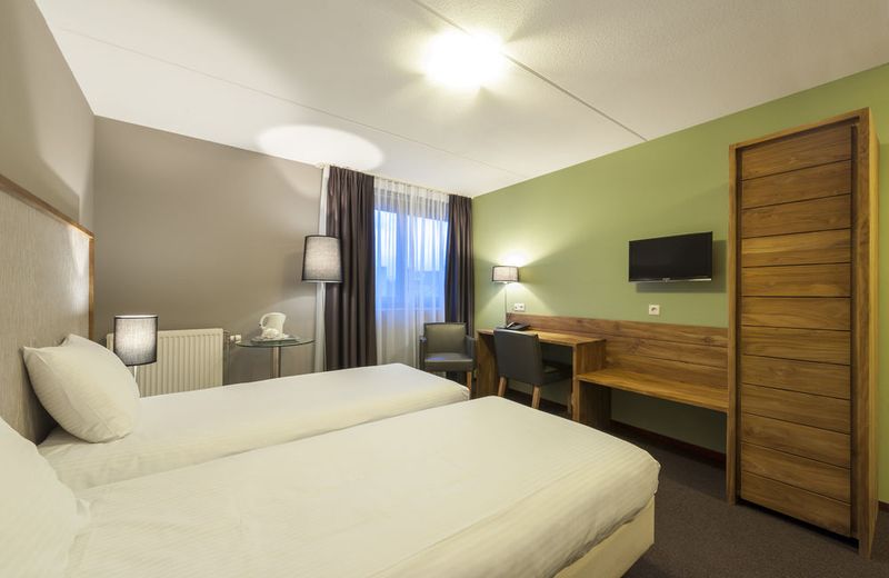 Linge Hotel Elst