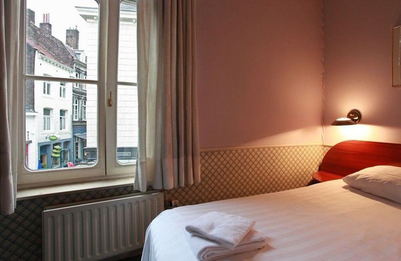 Le Virage bistro en hotel