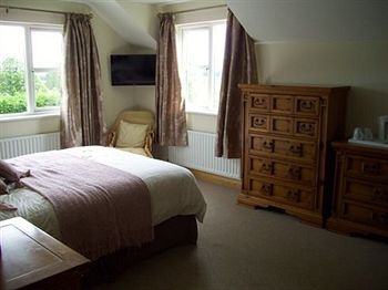 THE WEEFIELD BED AND BREAKFAST
