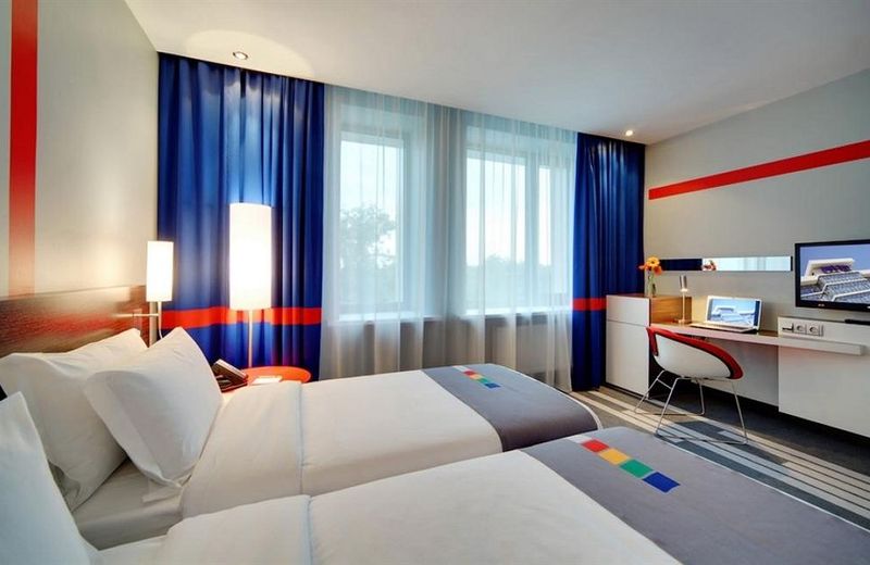 PARK INN BY RADISSON DONETSK