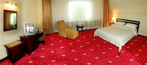 Weishi Hotel - Tongliao