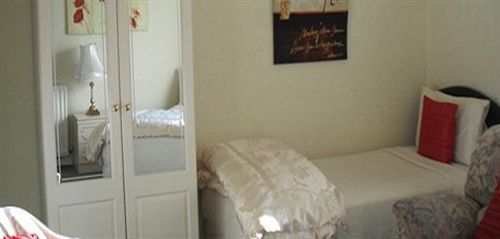 Ascot Garden Guest House