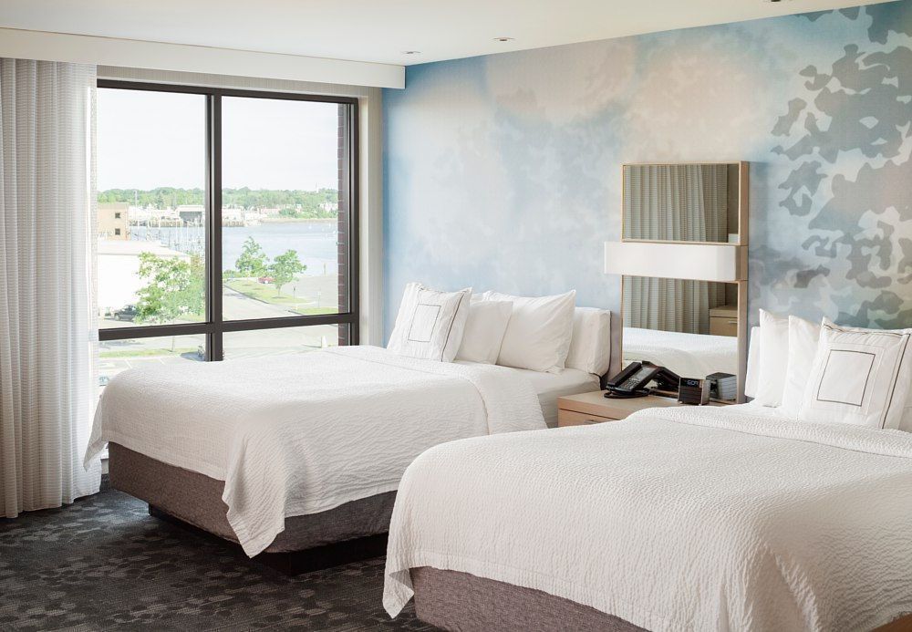 Courtyard by Marriott Portland Downtown/Waterfront