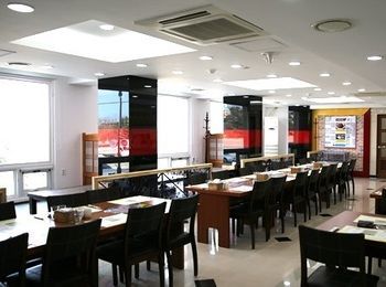 Samsa Ocean View Hotel