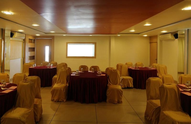 Oyo 1664 Hotel Continental Park