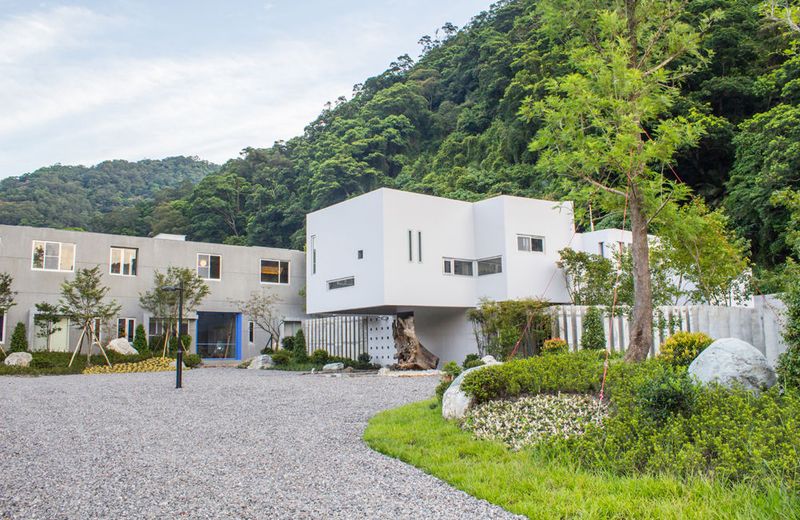 Yu Peng Villa