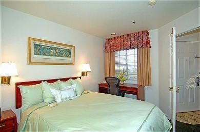 Sonesta ES Suites Chatsworth
