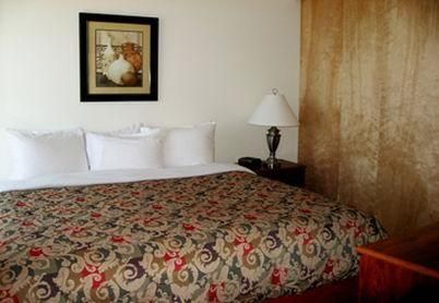Kirkwood Civic Ctr Hotel