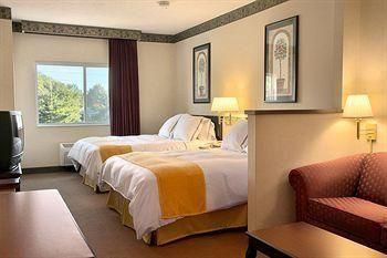 Radisson Hotel & Conference Center Rockford