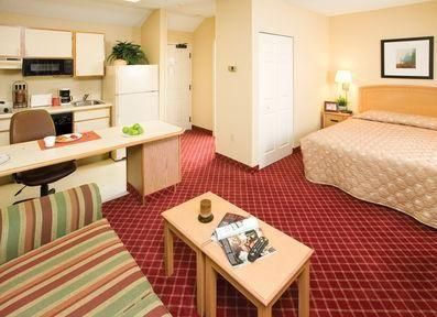 Extended Stay America Suites - Indianapolis - West 86th St