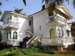 C.s.m. Holiday Village