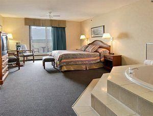 Stony Plain Inn & Suites