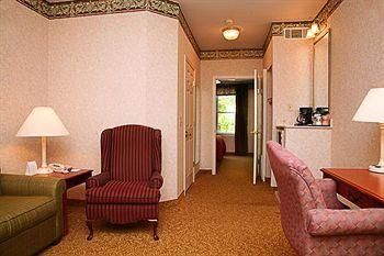 Country Inn & Suites by Radisson, Helen, GA