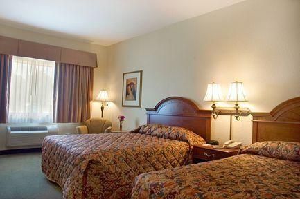 Best Western PLUS Victoria Inn & Suites