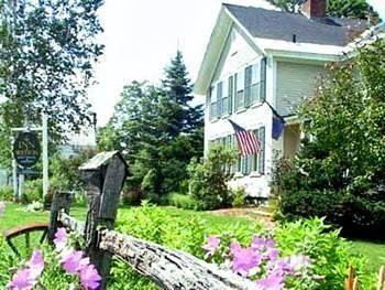 Inn At Weston