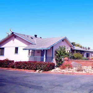 BUDGET INN SUITES