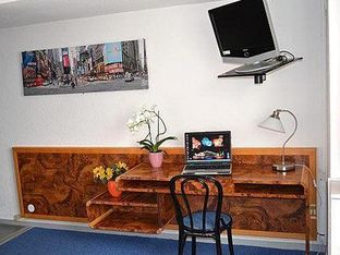 Hotel Image 6