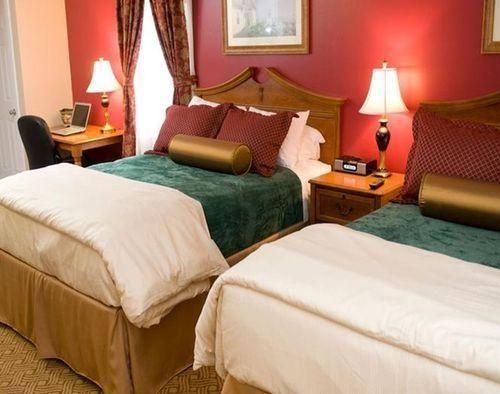 Inn at Swan River