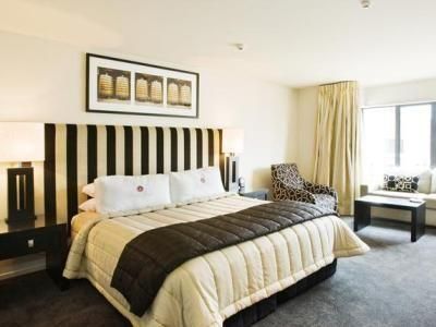 Chateau Marlborough Hotel