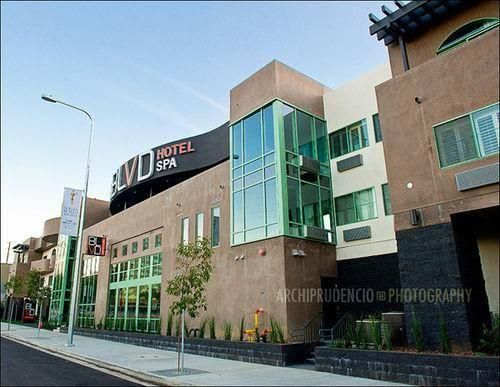 BLVD Hotel & Spa - Walking Distance to Universal Studios Hollywood