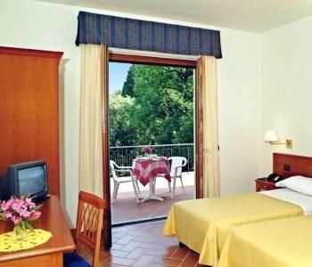 Hotel Villa Dei Bosconi