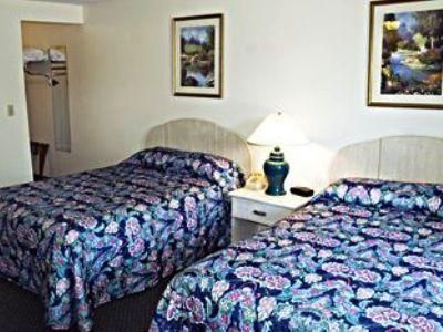 Seabrook Inn
