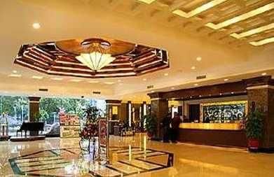 Miracle Plaza