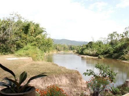 Nam Tha Riverside Guesthouse