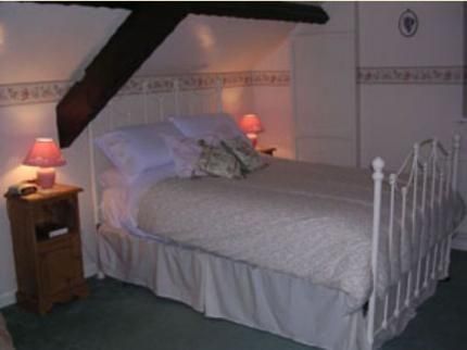 Glascoed Bed and Breakfast