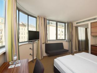Hotel Image 1