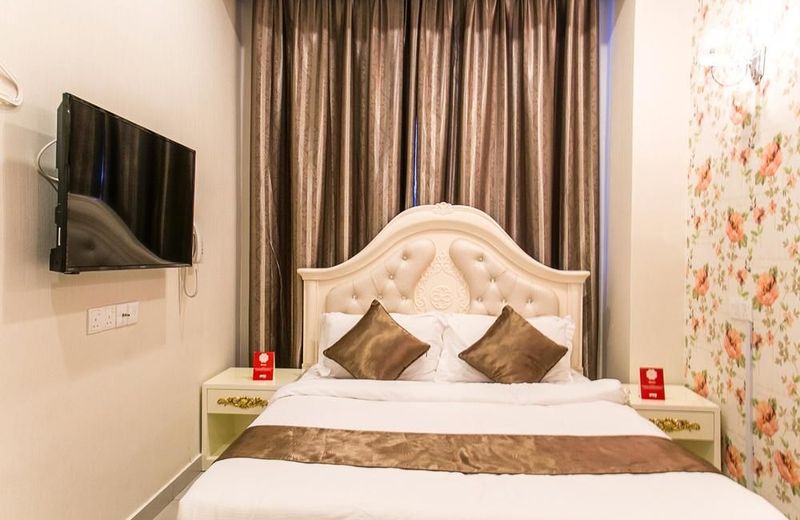 ZEN Rooms Near SALAM Hospital