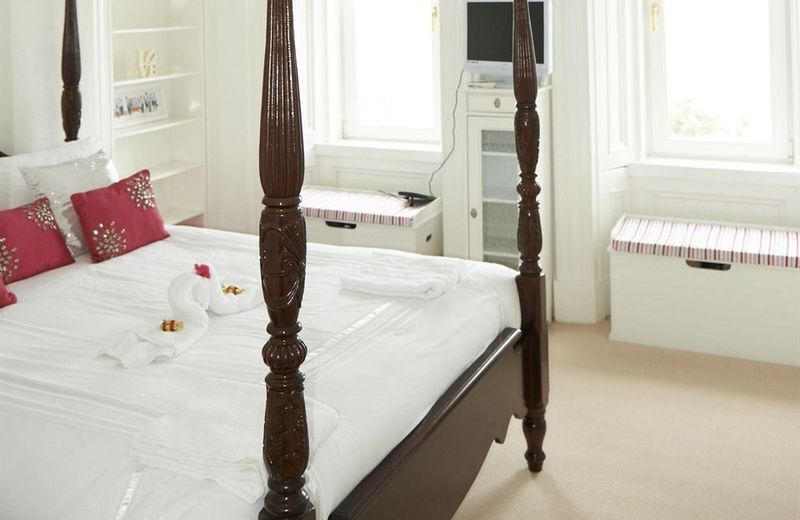 Northcliff Manor