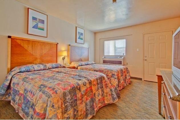 Payless Inn