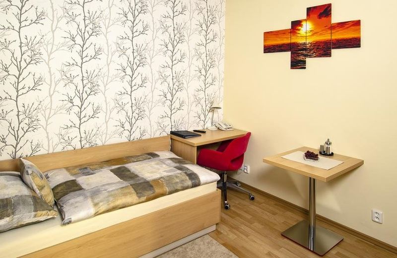 Hotel Osvit