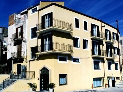 Alessi Palace Hotel