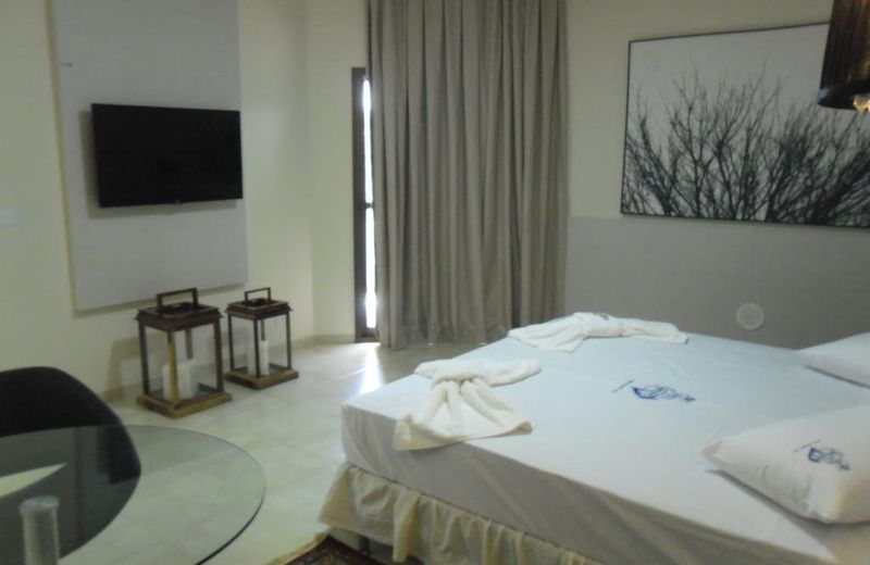 Ancora Hotel