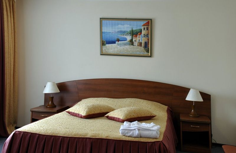 Avantazh Hotel