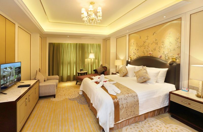Grand New Century Hotel Shangyu