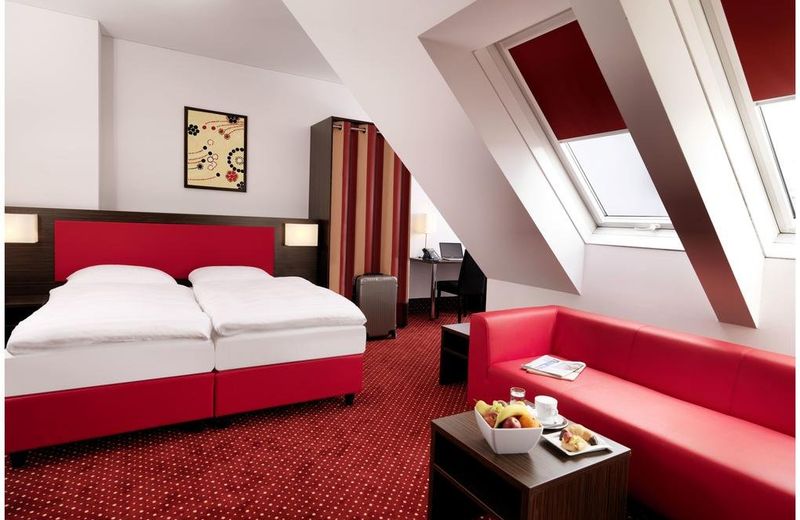AMEDIA Hotel Amsterdam Airport