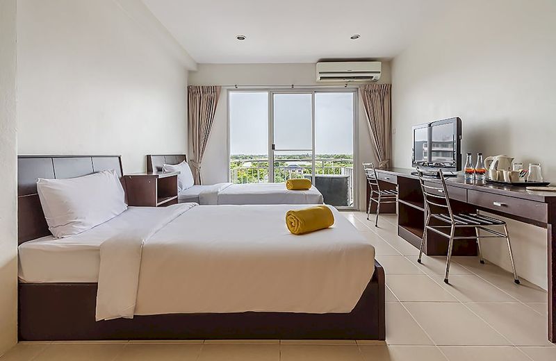 iSanook Airport Residence