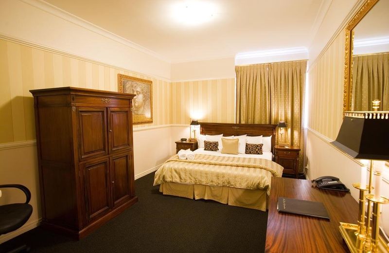 Redearth Boutique Hotel