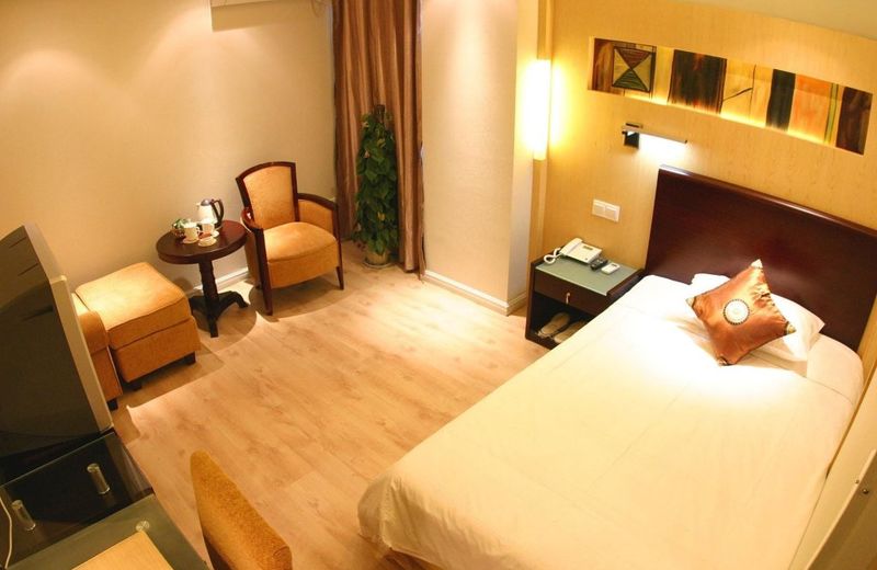 Shiweitian Holiday Hotel