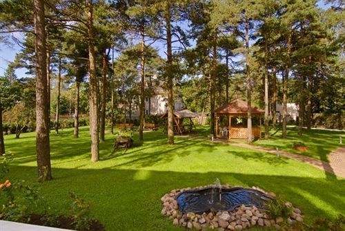 Outdoor Pictures 21