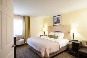 Candlewood Suites New Braunfels, an IHG Hotel