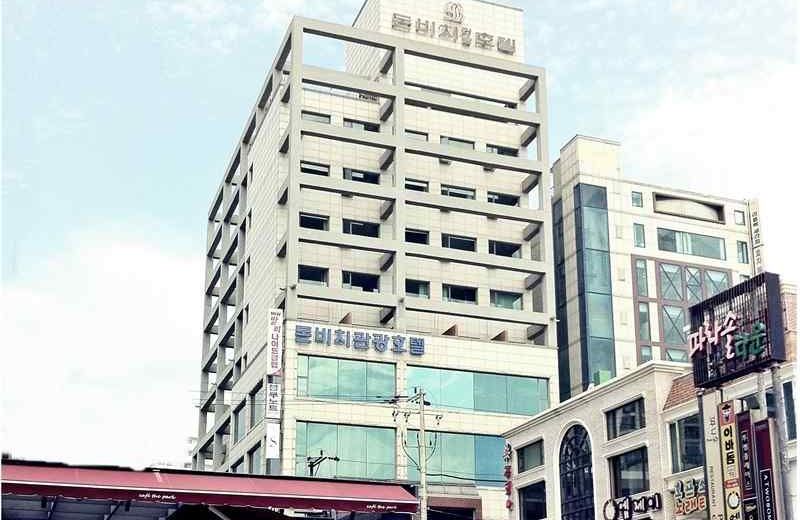 Dawn Beach Hotel